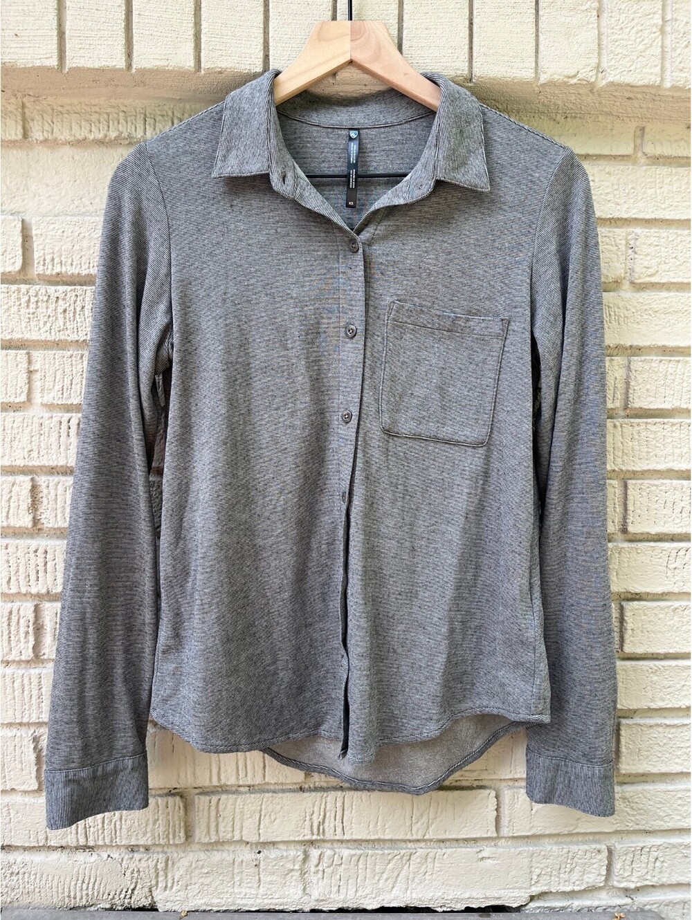 Kuhl The Innovatr Italian Knit Women's XS Extra Small Heather Button Performance
